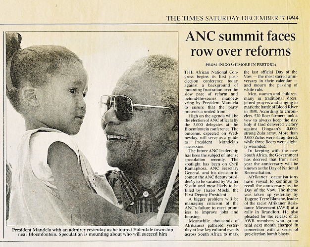 Mandela and young supporter